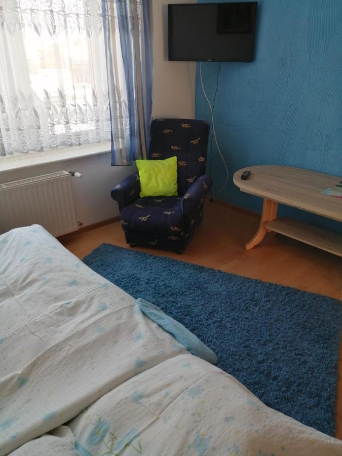 Roza Apartment Zelistrzewo Exterior photo