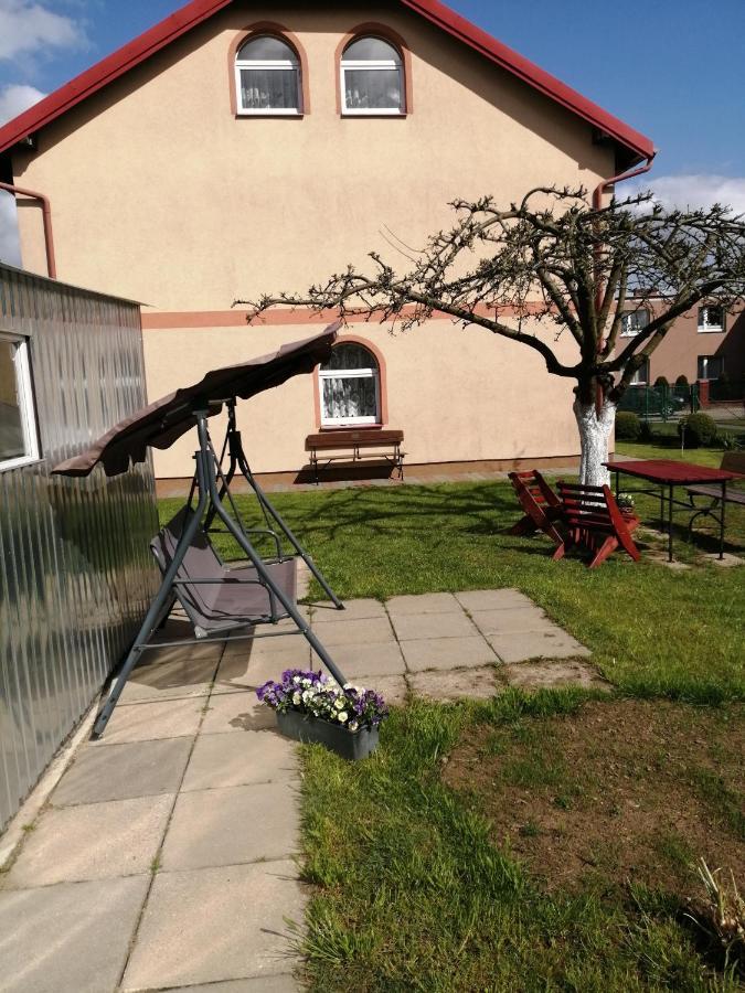 Roza Apartment Zelistrzewo Exterior photo