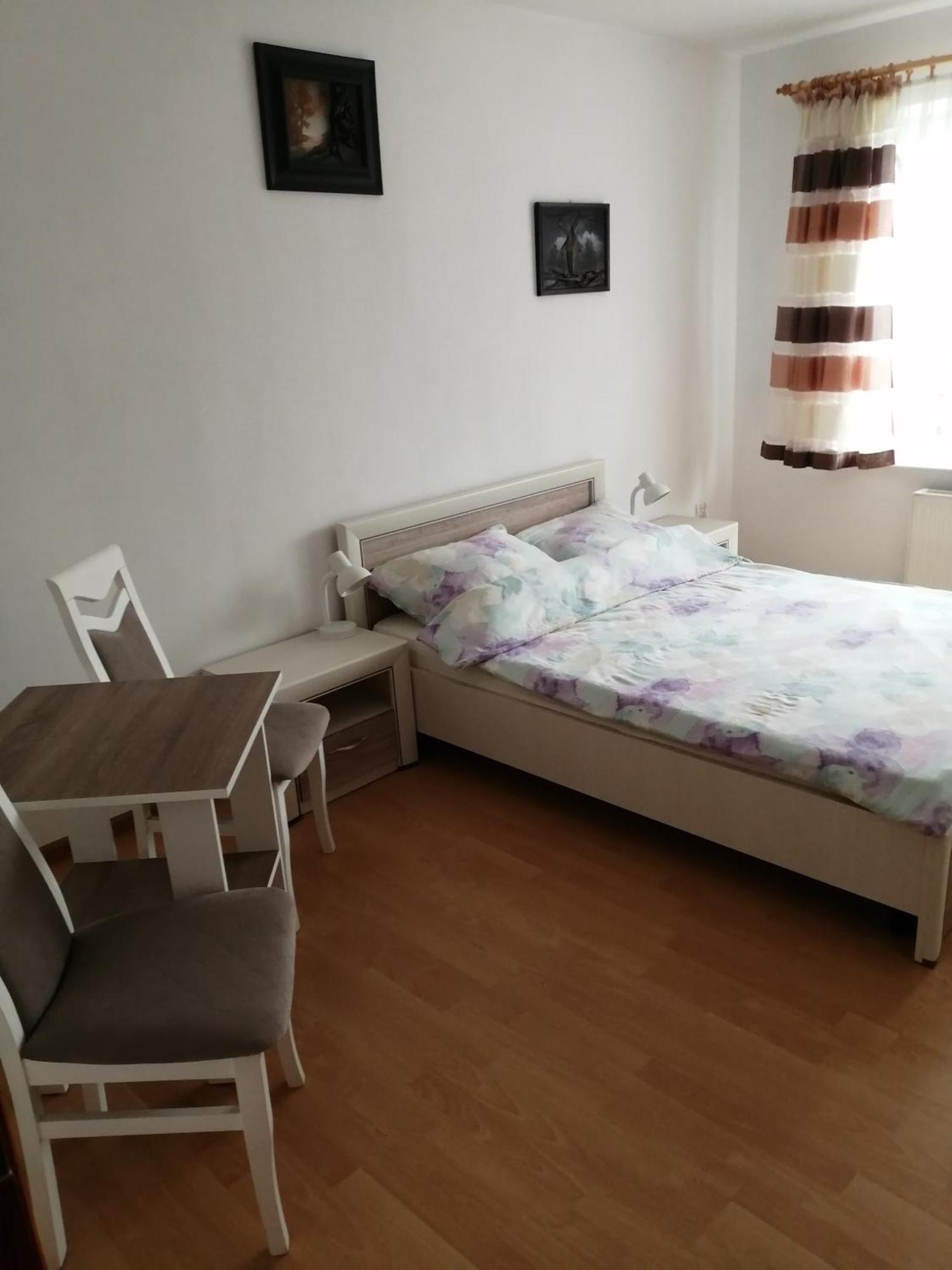 Roza Apartment Zelistrzewo Exterior photo